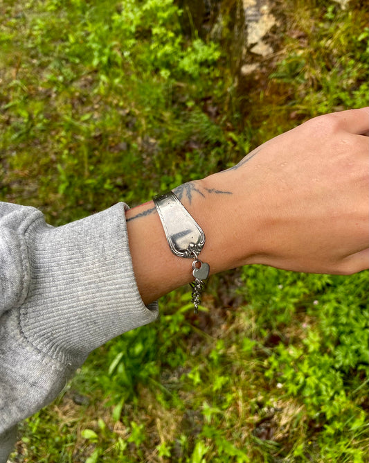 Silver Loop
